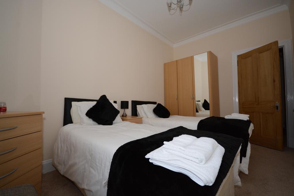 Townhead Apartments Glasgow Airport Пейзли Стая снимка